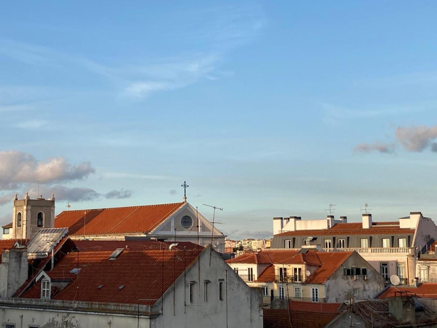 Ferienwohnung Guestready - Rare Terrace Apt, Historic Center Lissabon Exterior foto